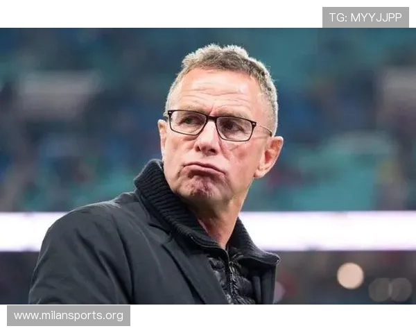 拜仁对埃贝尔不满持续数月 或考虑以朗尼克戈麦斯为核心调整阵容