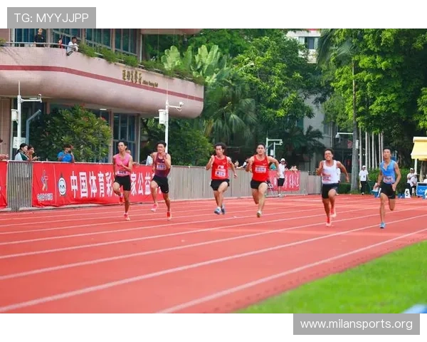 冠竞体育引领全民健身新时代打造专业运动赛事新格局